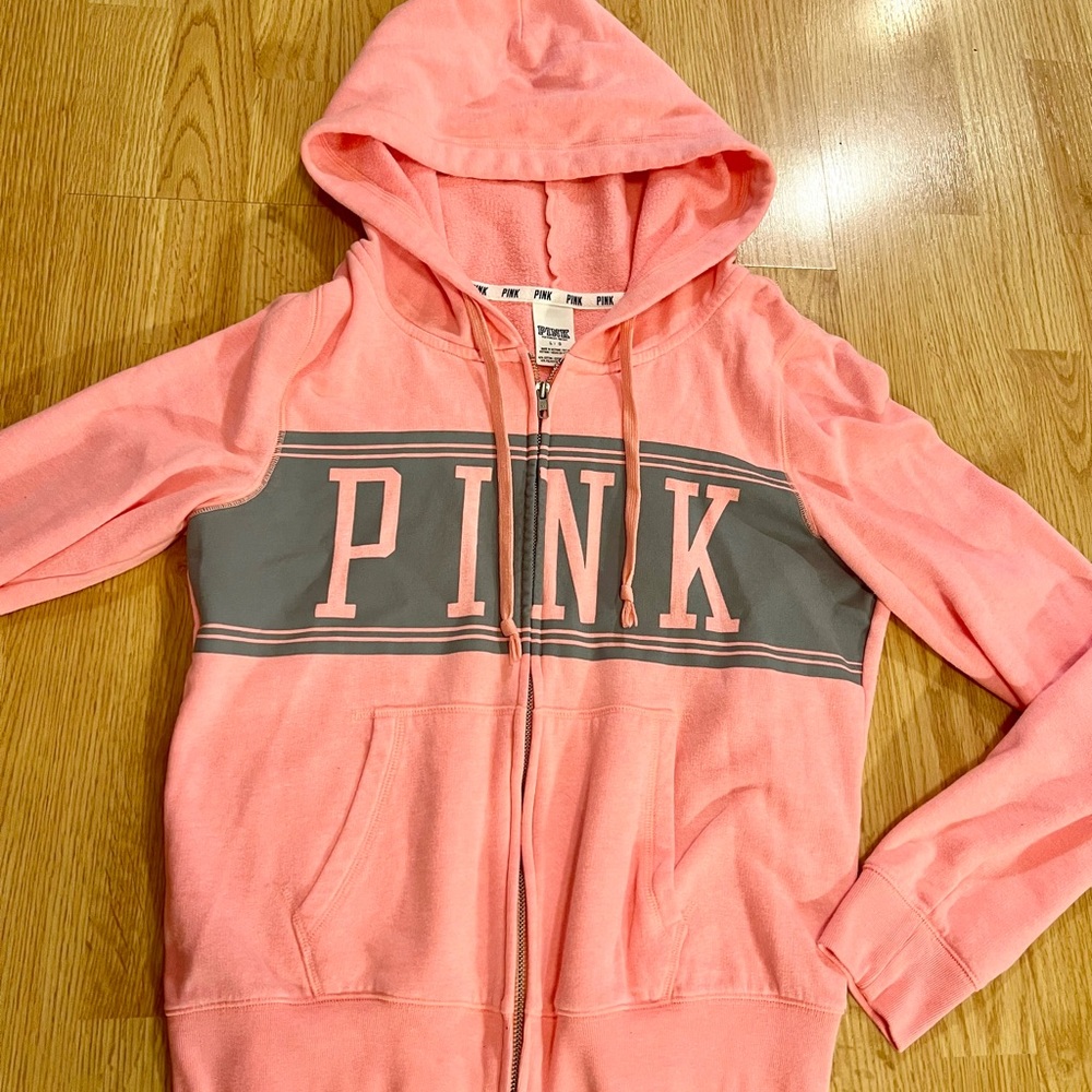 PINK Victoria Secret’s hooded jacket